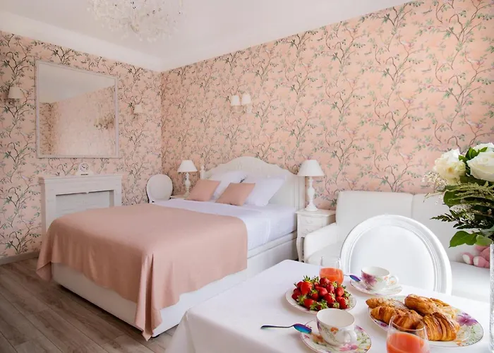 Cannes Imperial Croisette Palais Miramar